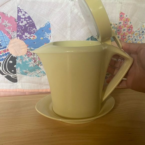 MCM Designer Leifheit "SLANY" Sauciere Insulated Thermol Pitcher w/ saucer - Picture 2 of 5